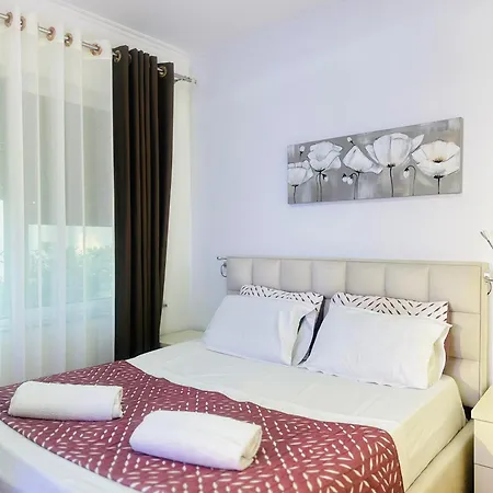 בית הארחה Center טיראנה