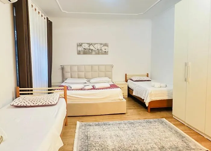 Center 3* טיראנה