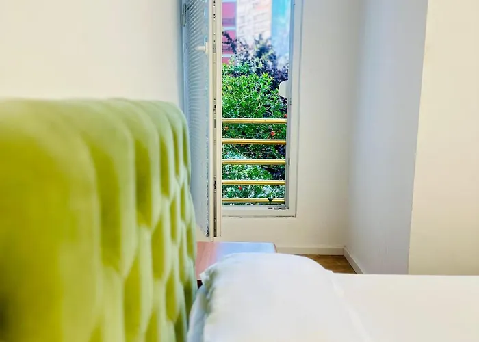 בית הארחה Center 3*