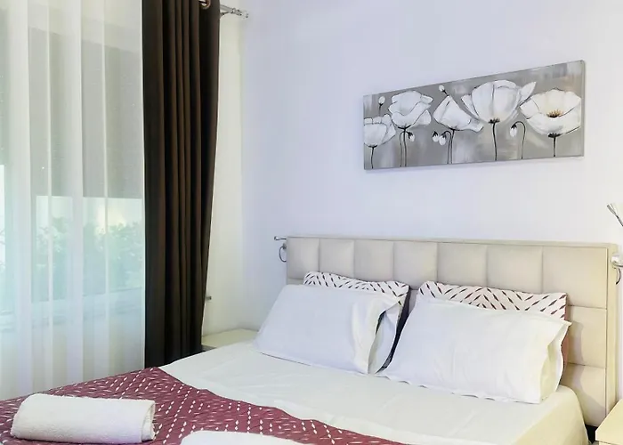 בית הארחה Center טיראנה