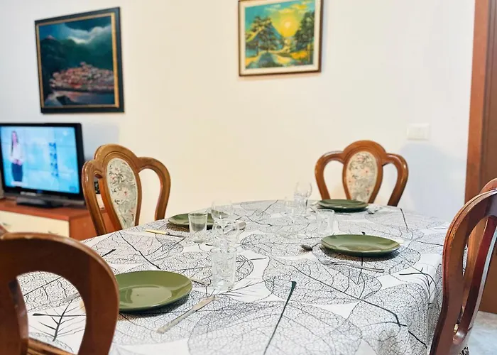 בית הארחה Center