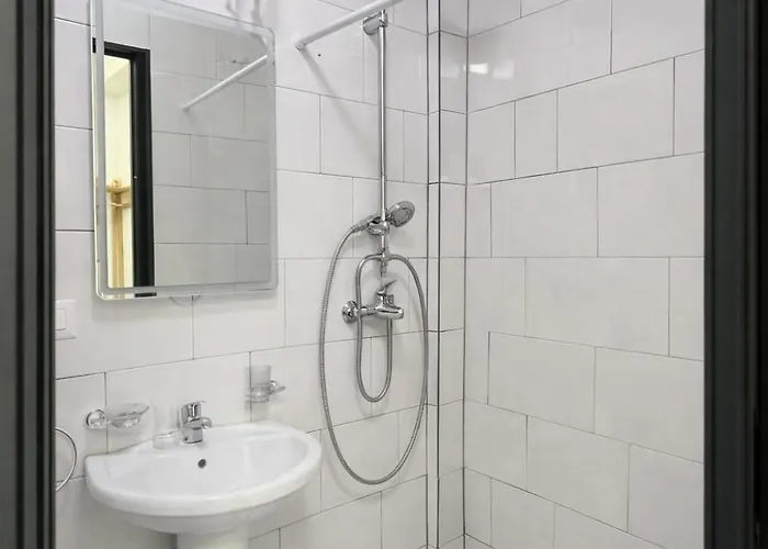 בית הארחה Center