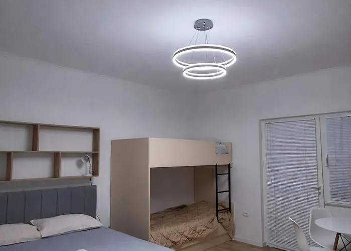 בית הארחה Center 3*