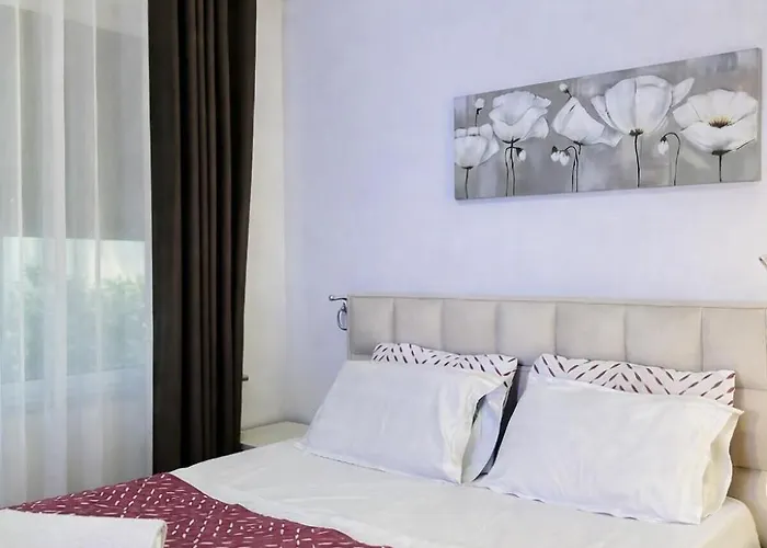 בית הארחה Center 3*